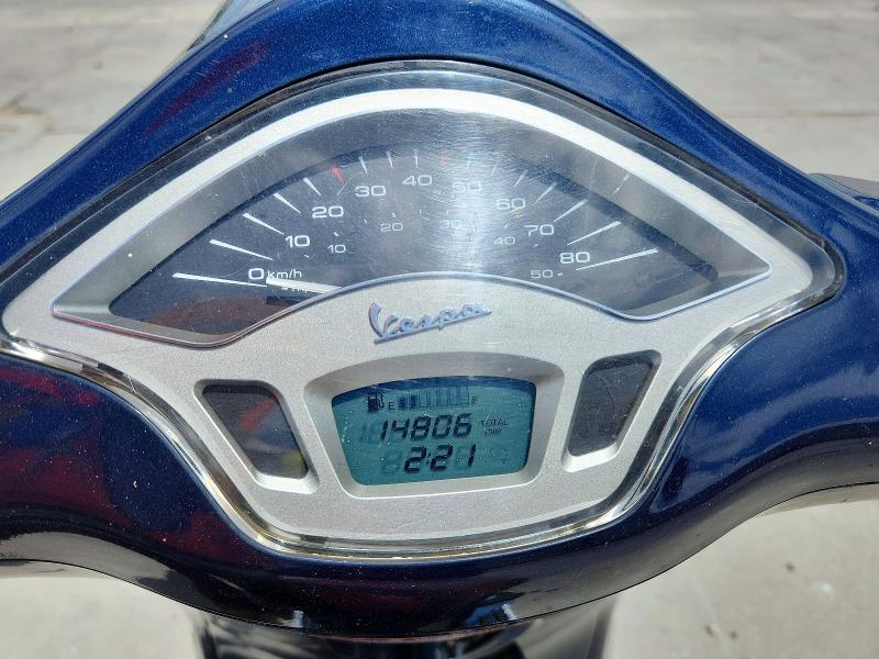 2015 Vespa Primavera VIN ZAPC536B4F5100184 COPART salvage auction — MINOR DENT/SCRATCHES, Fl - Certificate Of Title, sold $375 on 2026-07-27 (photo 7)