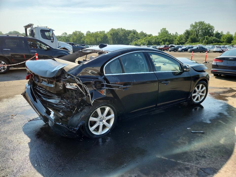 2016 Volvo S60 VIN YV1612TK5G2391476 COPART salvage auction — ALL OVER, Ct - Cert Of Title-Parts Only Salva, sold $1,100 on 2026-08-18 (photo 3)