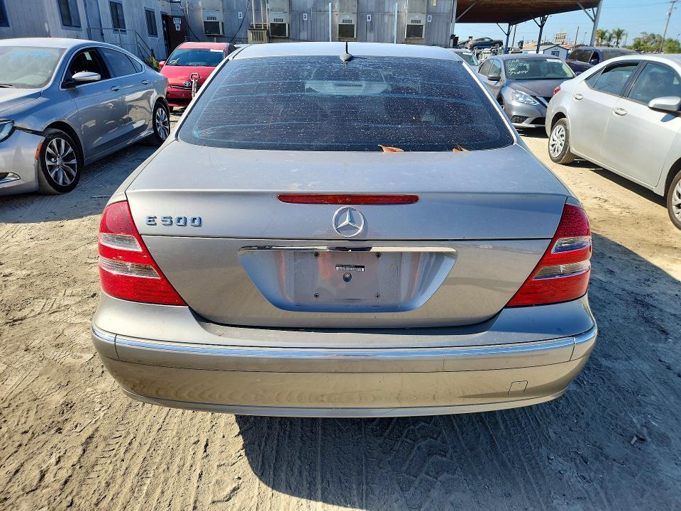2004 Mercedes-benz E-class VIN WDBUF70J64A423827 COPART salvage auction — MINOR DENT/SCRATCHES, CA - DIS/DLR/EXP ONLY CLEAN TITLE, sold $800 on 2026-07-20 (photo 6)