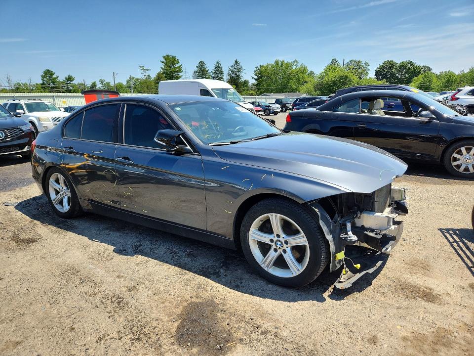 2015 BMW 3er VIN WBA3B5C56FF959837 COPART salvage auction — FRONT END, Pa - Certificate Of Salvage, sold $2,300 on 2026-07-31 (photo 4)