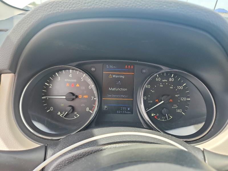 2020 Nissan VIN JN1BJ1CW0LW378142 COPART salvage auction — MINOR DENT/SCRATCHES, FL - CERT OF TITLE-FLOOD DAMAGED, sold $2,350 on 2026-07-28 (photo 9)