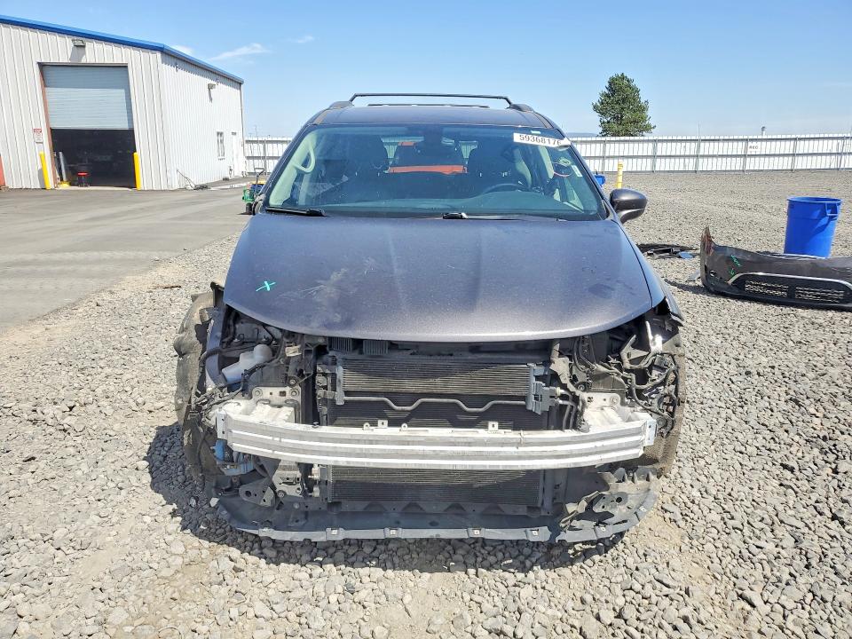 2017 Chrysler Pacifica VIN 2C4RC1EGXHR628305 COPART salvage auction — FRONT END, Wa - Bill Of Sale, sold $2,250 on 2026-08-19 (photo 5)