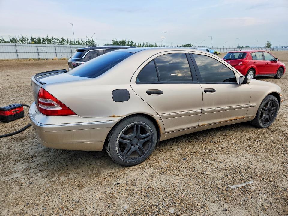 2003 Mercedes-benz C class VIN WDBRF61J63F344240 COPART salvage auction — REAR END, AB - BOS - ACTIVE, sold $425 on 2026-08-20 (photo 3)