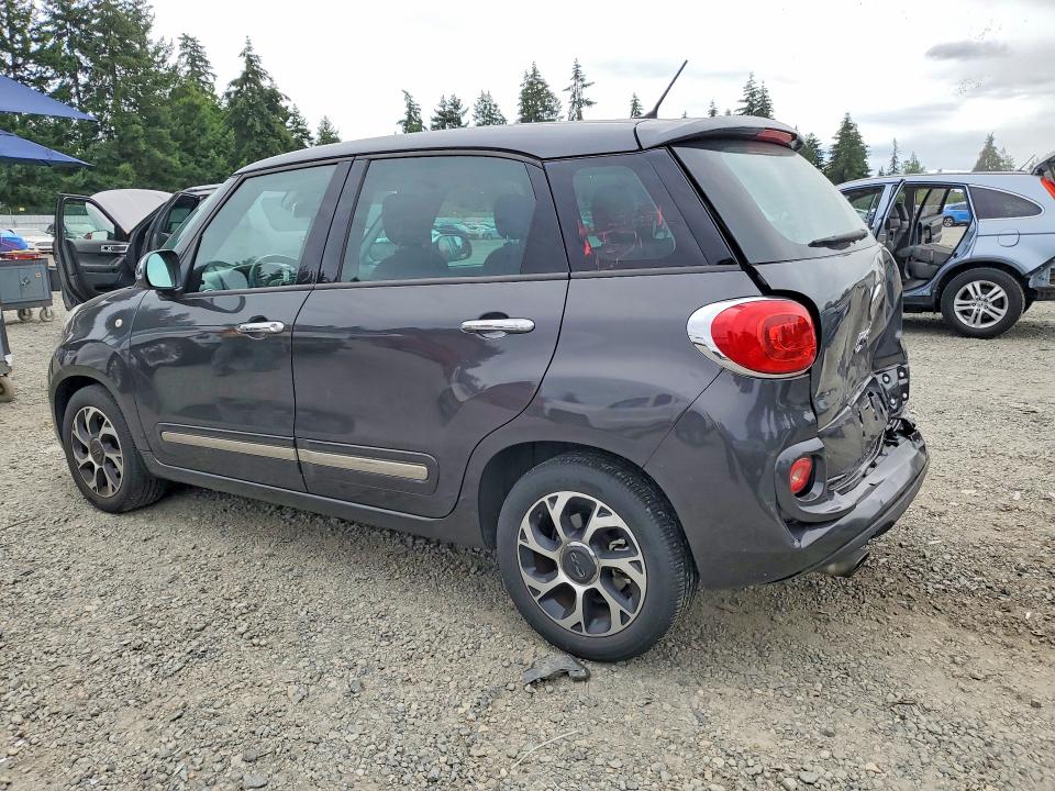 2014 Fiat 500 VIN ZFBCFACH9EZ004718 COPART salvage auction — REAR END, WA - BILL OF SALE, sold $100 on 2026-07-10 (photo 2)