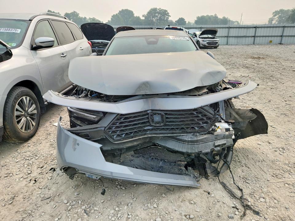 2025 Honda Accord VIN 1HGCY2F89SA055706 COPART salvage auction — FRONT END, Oh - Cert Of Title-Salvage, sold $7,700 on 2026-08-21 (photo 5)