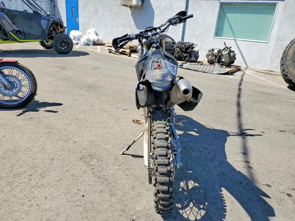 2013 Yamaha VIN JYACG30Y7DA006969 COPART salvage auction — VANDALISM, Ca - Salvage Certificate, sold $400 on 2026-08-20 (photo 4)
