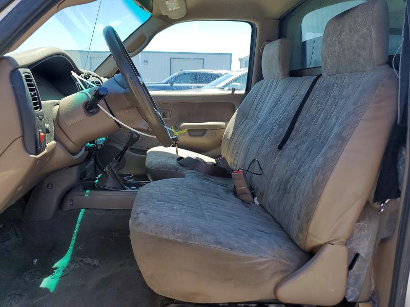2002 Toyota Tacoma VIN 5TENL42N92Z136062 COPART salvage auction — FRONT END, Ca - Dis/Dlr/Exp Only Clean Title, sold $1,650 on 2026-07-31 (photo 7)