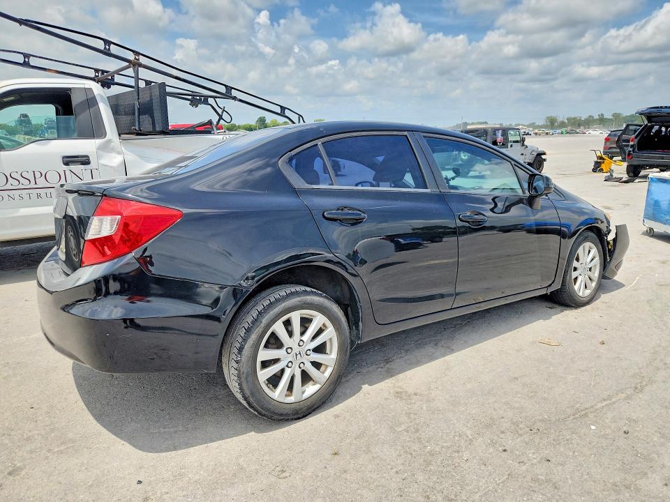 2012 Honda Civic VIN 19XFB2F83CE088583 COPART salvage auction — FRONT END, Tn - Salvage Certificate, sold $600 on 2026-07-27 (photo 3)