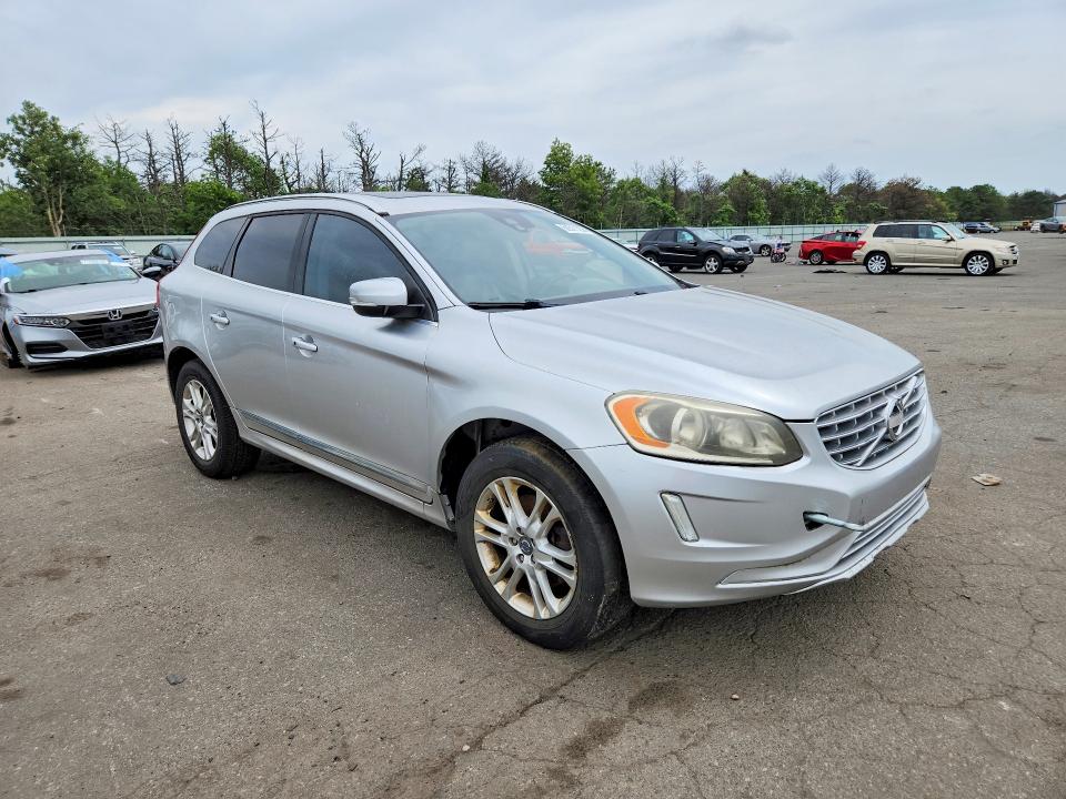 2014 Volvo Xc60 VIN YV4952DL1E2553466 COPART salvage auction — MINOR DENT/SCRATCHES, Nm - Certificate Of Title (P), sold $400 on 2026-07-27 (photo 4)