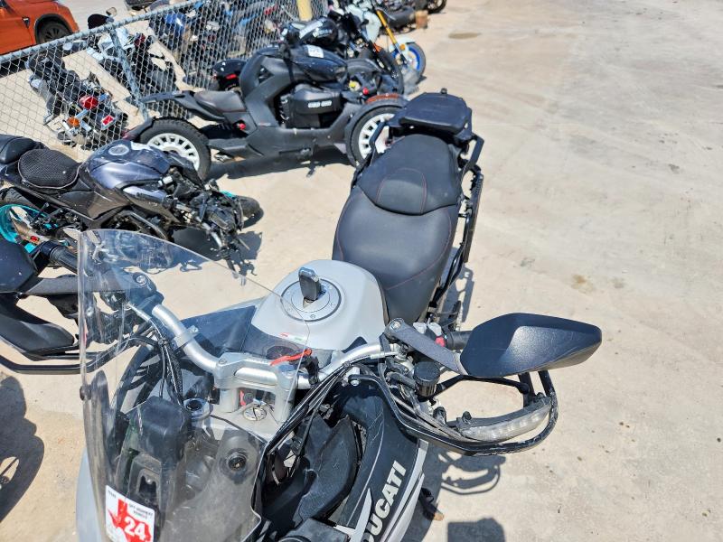 2012 Ducati Multistrada VIN ZDM12BLW6CB018168 COPART salvage auction — SIDE, Tx - Salvage Vehicle Title, sold $3,350 on 2026-07-27 (photo 5)
