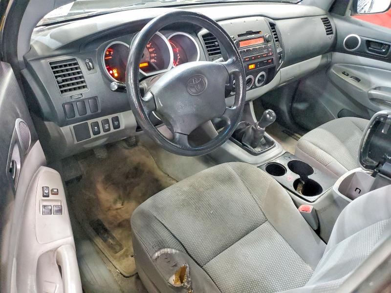 2010 Toyota Tacoma VIN 5TEUX4EN5AZ685705 COPART salvage auction — MINOR DENT/SCRATCHES, CT - CERTIFICATE OF TITLE, sold $3,550 on 2026-07-09 (photo 8)