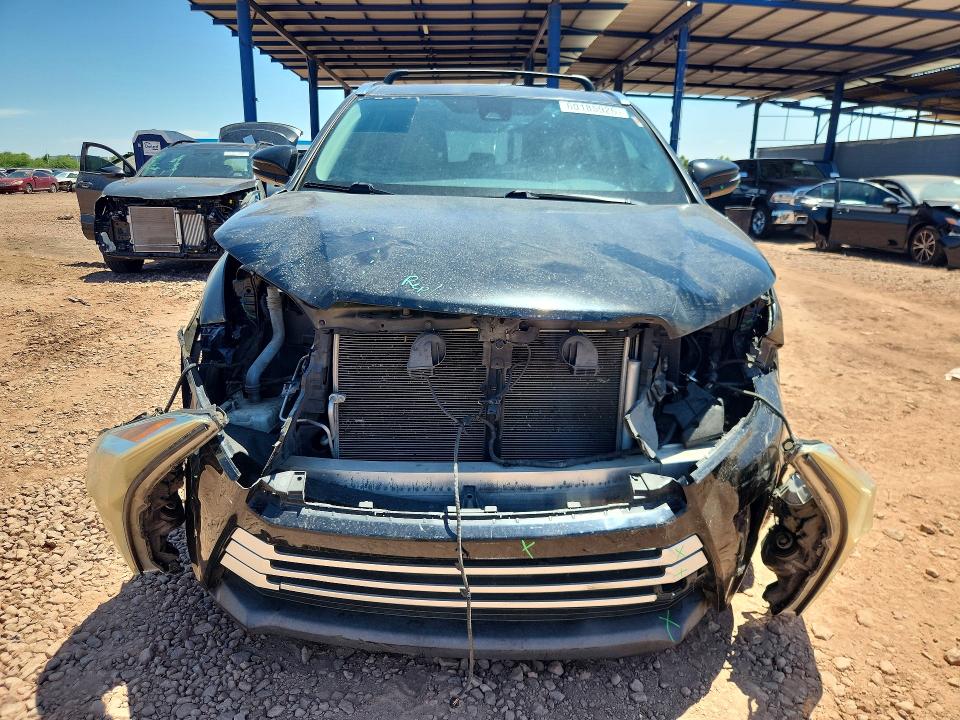 2019 Toyota Highlander VIN 5TDKZRFH4KS559213 COPART salvage auction — FRONT END, Sc - Salvage Title, sold $200 on 2026-07-21 (photo 5)