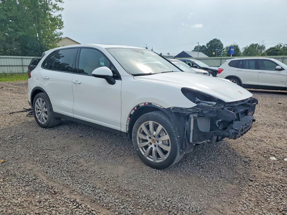 2018 Porsche Cayenne VIN WP1AB2A23JLA60847 COPART salvage auction — FRONT END, Ky - Cert Of Title-Salvage, sold $5,600 on 2026-07-28 (photo 4)
