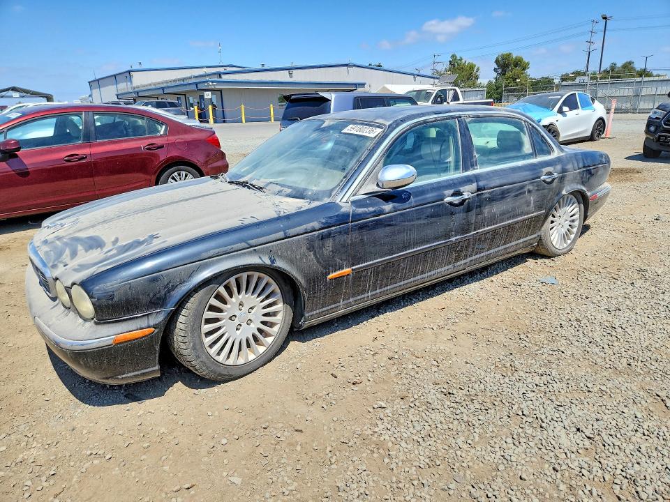 2005 Jaguar Vandenplas VIN SAJWA82C85SG44486 COPART salvage auction — MINOR DENT/SCRATCHES, Ca - Lien Papers-Clean Or Ac, sold $450 on 2026-07-07 (photo 1)