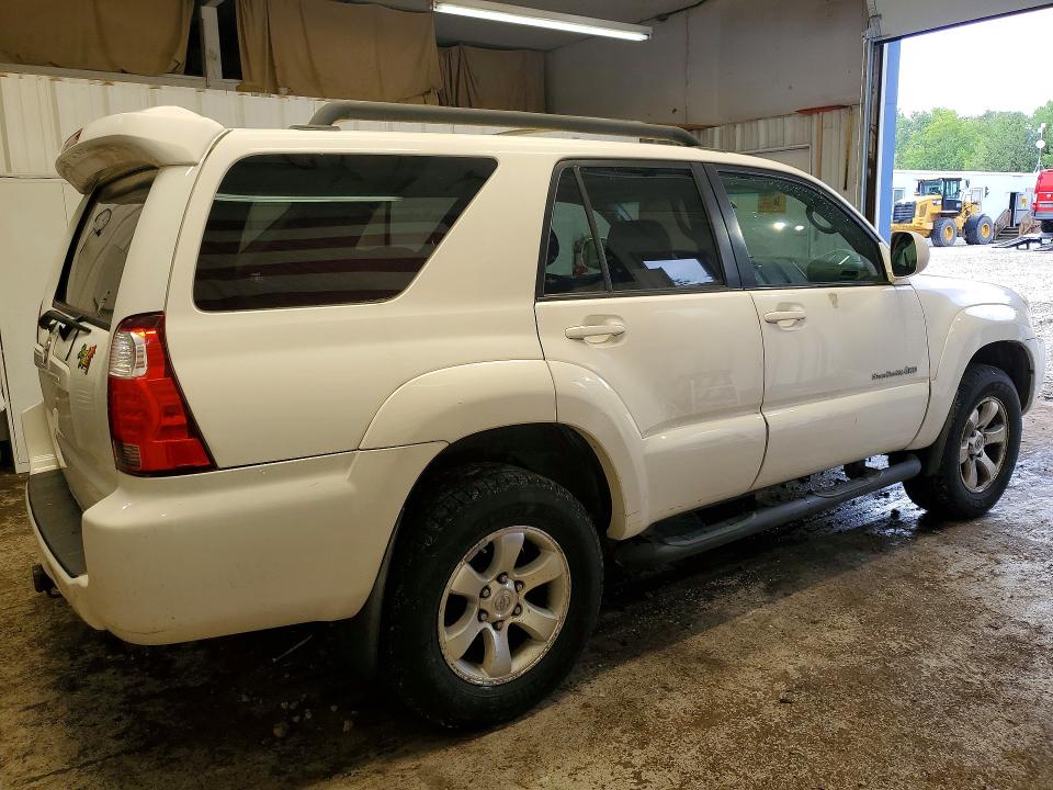 2007 Toyota 4runner VIN JTEBU14RX70124942 COPART salvage auction — MINOR DENT/SCRATCHES, ME - CERTIFICATE OF TITLE, sold $150 on 2026-07-30 (photo 3)