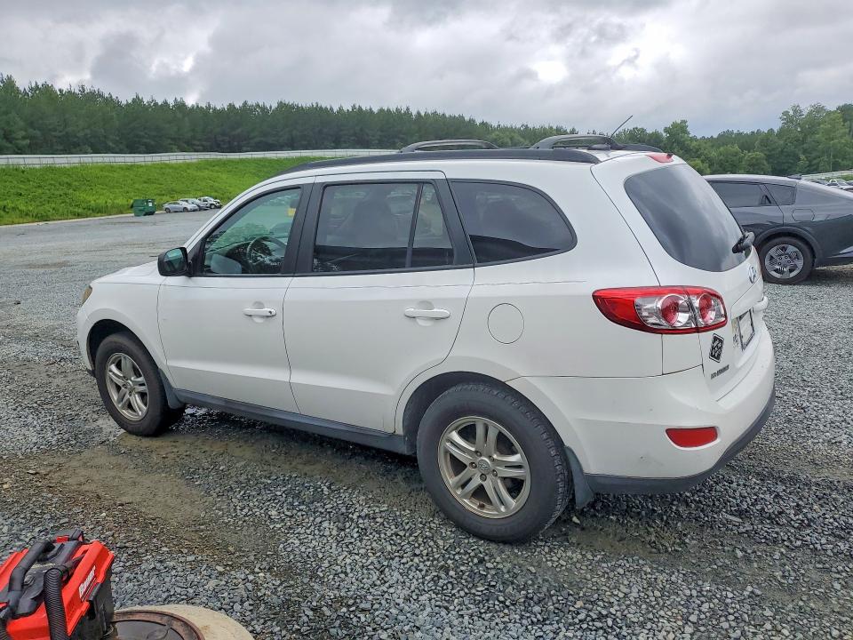 2011 Hyundai Santa fe VIN 5XYZG3AB5BG036705 COPART salvage auction — REAR END, NC - DEALER ONLY CLEAN TITLE, sold $1,700 on 2026-07-16 (photo 2)
