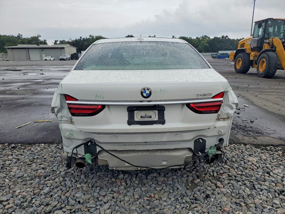 2019 BMW 7er VIN WBA7E2C55KB218281 COPART salvage auction — REAR END, Fl - Cert Of Title Slvg Rebuildable, sold $12,500 on 2026-08-03 (photo 6)