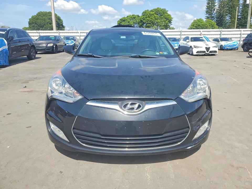 2013 Hyundai Veloster VIN KMHTC6AD1DU102930 COPART salvage auction — FRONT END, FL - CERTIFICATE OF TITLE, sold $1,000 on 2026-07-27 (photo 5)