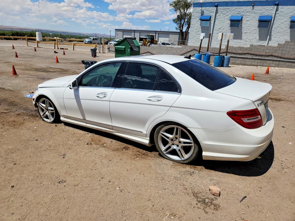 2014 Mercedes-benz VIN WDDGF8AB0ER307057 COPART salvage auction — FRONT END, Nm - Cert Of Title-Salvage, sold $650 on 2026-08-17 (photo 2)
