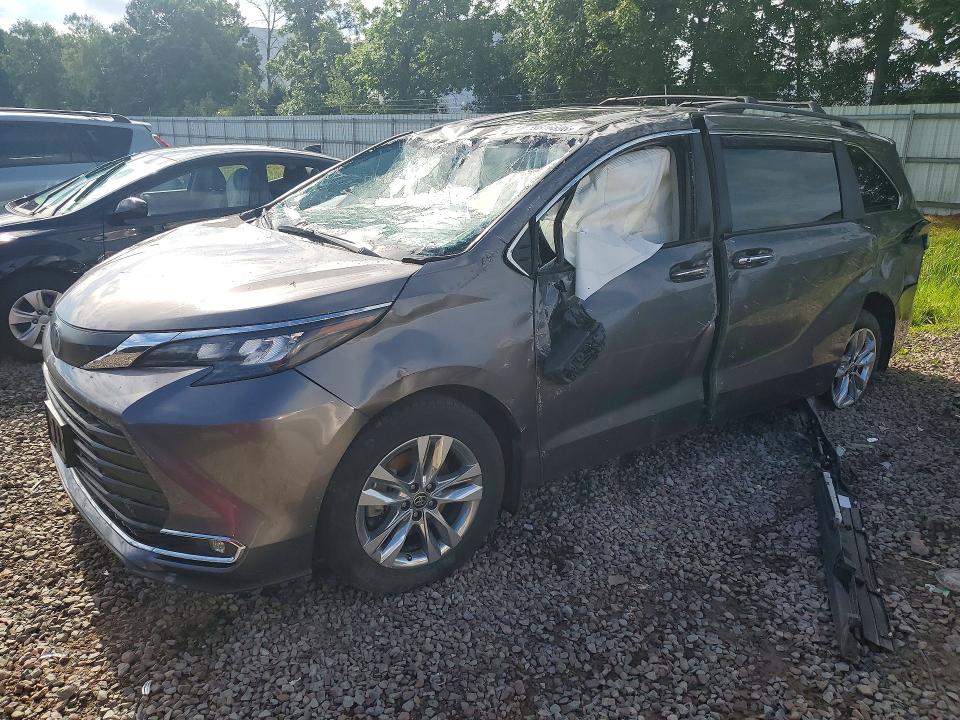 2024 Toyota Sienna VIN 5TDJSKFC9RS129960 COPART salvage auction — ROLLOVER, NY - MV-907A SALVAGE CERTIFICATE, sold $4,850 on 2026-07-27 (photo 1)