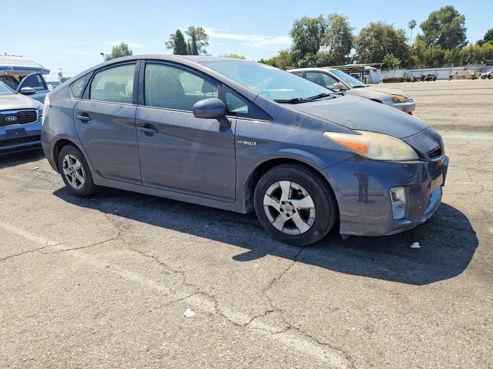 2011 Toyota Prius VIN JTDKN3DU2B0257737 COPART salvage auction — MECHANICAL, Ca - Dis/Dlr/Exp Only Clean Title, sold $450 on 2026-07-31 (photo 4)