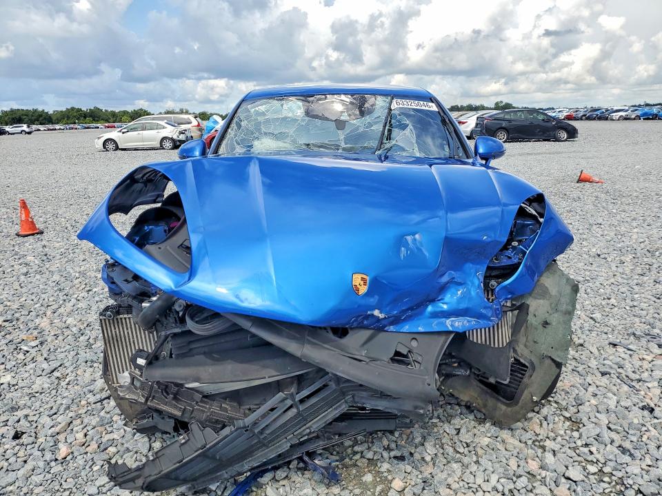 2017 Porsche Macan VIN WP1AB2A56HLB10810 COPART salvage auction — FRONT END, Fl - Cert Of Title Slvg Rebuildable, sold $2,300 on 2026-08-11 (photo 5)