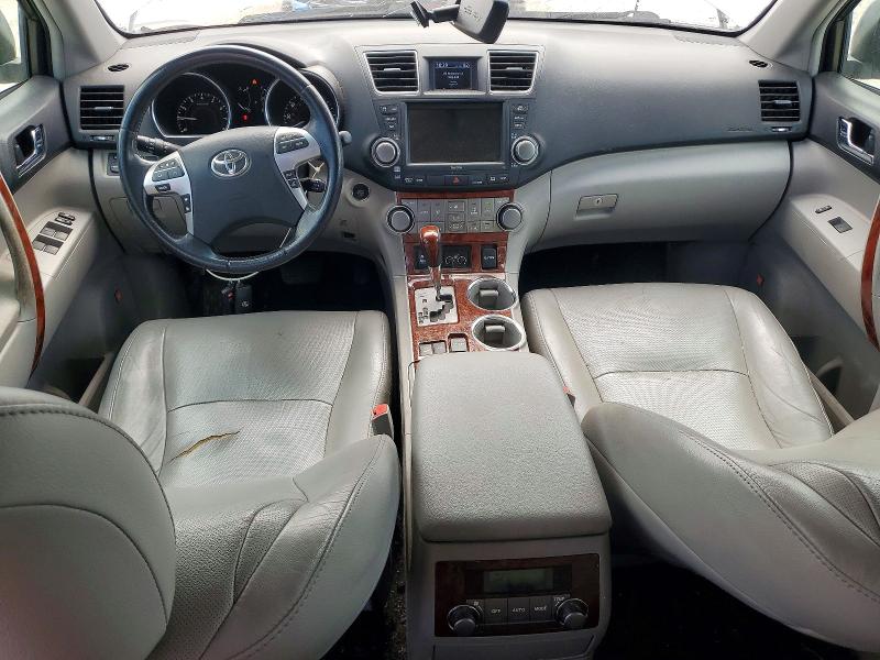 2012 Toyota Highlander VIN 5TDDK3EH1CS098176 COPART salvage auction — UNDERCARRIAGE, Salvage Title, sold $4,050 on 2026-07-24 (photo 8)