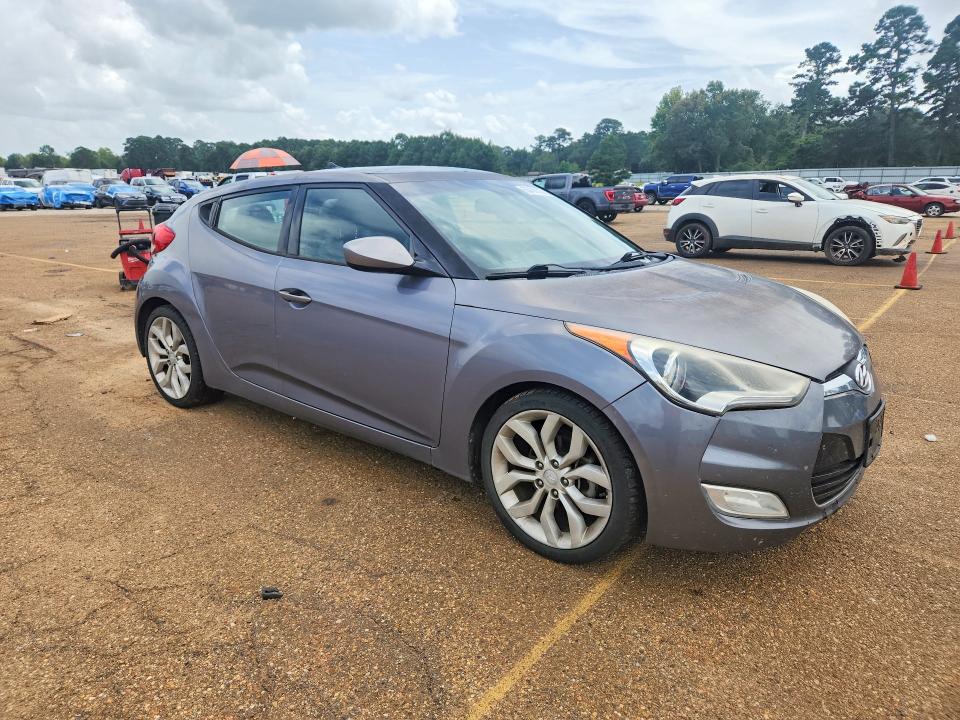 2013 Hyundai Veloster VIN KMHTC6AD1DU145504 COPART salvage auction — FRONT END, Tx - Certificate Of Title, sold $500 on 2026-07-27 (photo 4)