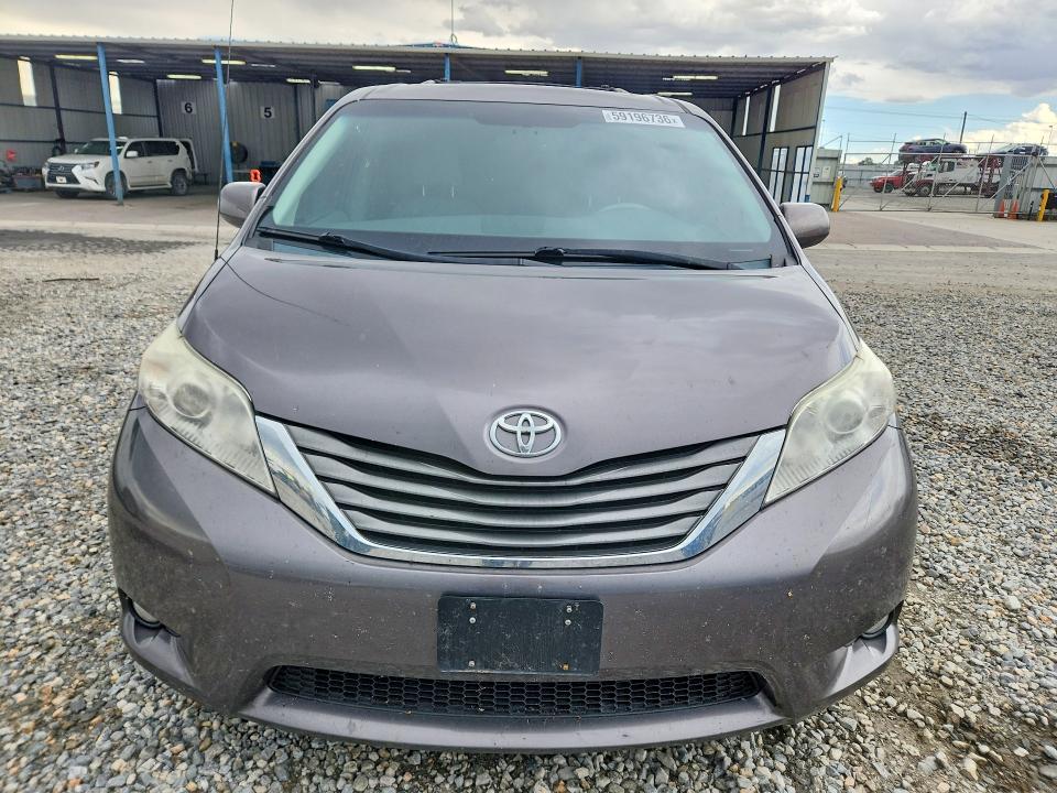 2013 Toyota Sienna VIN 5TDDK3DC7DS052262 COPART salvage auction — HAIL, Co - Certificate Of Title, sold $6,800 on 2026-07-30 (photo 5)