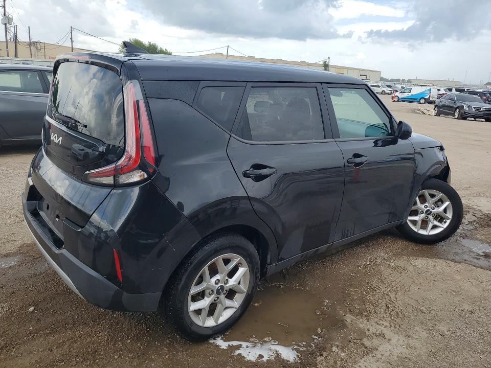 2023 Kia Soul VIN KNDJ23AU6P7868748 COPART salvage auction — FRONT END, FL - CERTIFICATE OF TITLE, sold $3,600 on 2026-07-20 (photo 3)