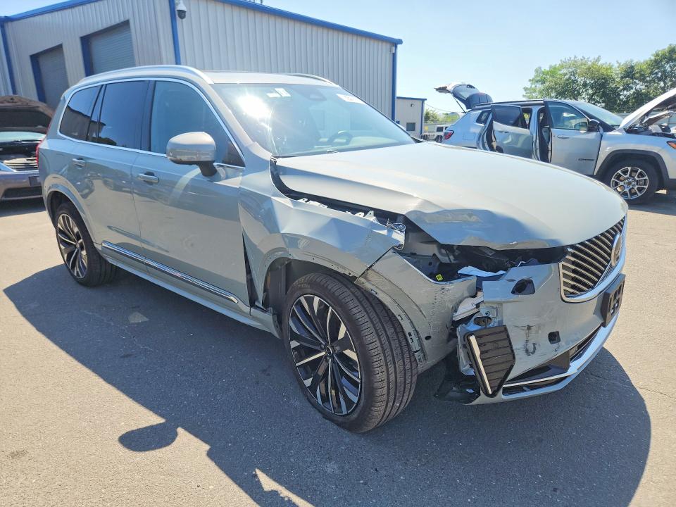 2026 Volvo Xc90 VIN YV4062PE5T1517897 COPART salvage auction — FRONT END, Nj - Certificate Of Title, sold $32,500 on 2026-08-03 (photo 4)