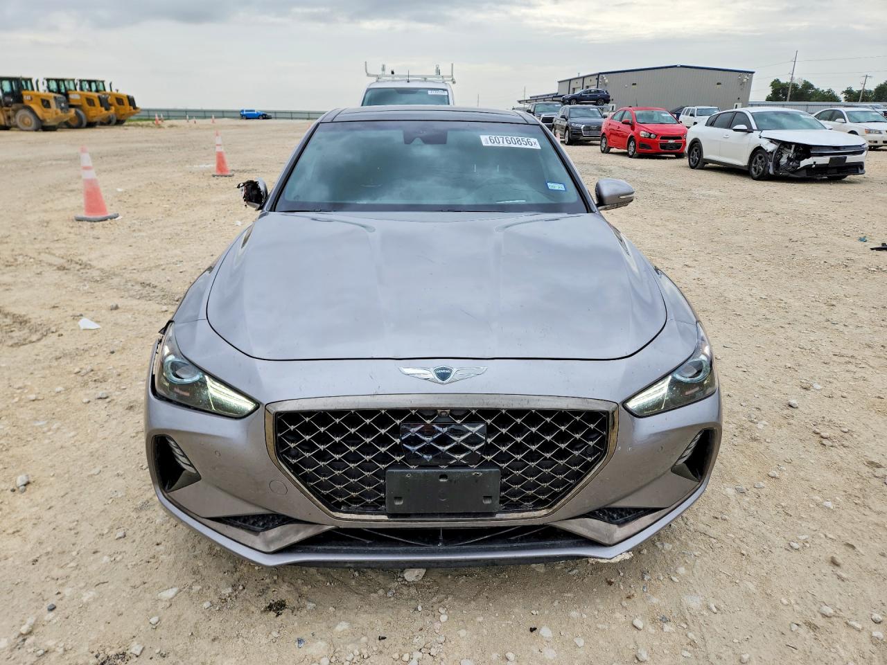 2020 Genesis G70 VIN KMTG34LE7LU057394 COPART salvage auction — Side, TX - SALVAGE VEHICLE TITLE, sold $10,200 on 2026-09-11 (photo 5)