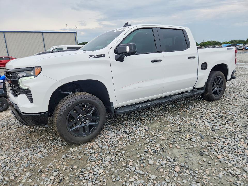 2026 Chevrolet Silverado VIN 3GCUKFE83TG115981 — COPART salvage auction photo
