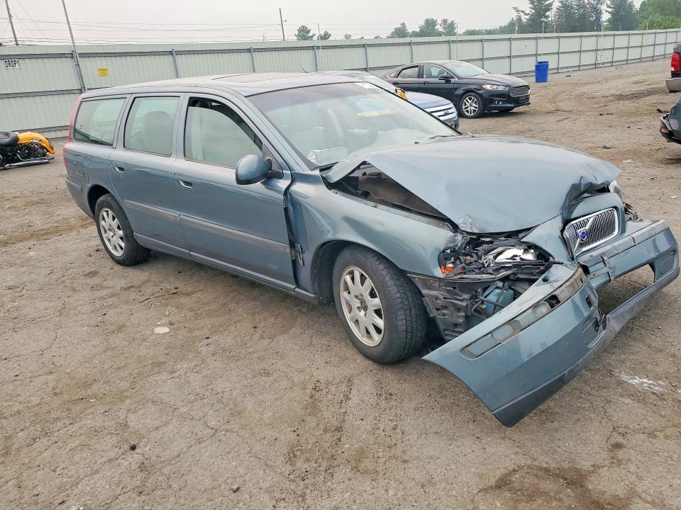 2002 Volvo V70 VIN YV1SW61R921261464 COPART salvage auction — FRONT END, PA - CERTIFICATE OF SALVAGE, sold $375 on 2026-08-14 (photo 4)