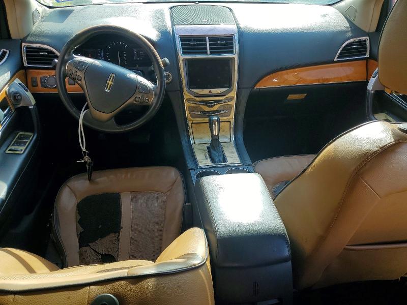 2013 Lincoln Mkx VIN 2LMDJ6JK9DBL30242 COPART salvage auction — VANDALISM, Tx - Salvage Vehicle Title, sold $150 on 2026-07-24 (photo 8)