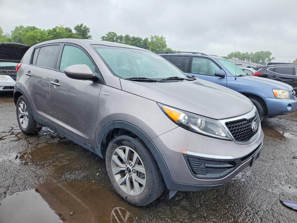 2014 Kia Sportage VIN KNDPBCAC8E7628017 COPART salvage auction — VANDALISM, Ct - Cert Of Title-Salvage, sold $1,475 on 2026-07-24 (photo 4)