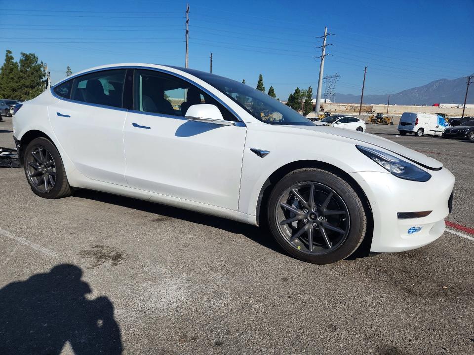 2020 Tesla Model 3 VIN 5YJ3E1EB5LF619732 COPART salvage auction — REAR END, Ca - Salvage Certificate, sold $4,900 on 2026-07-16 (photo 4)