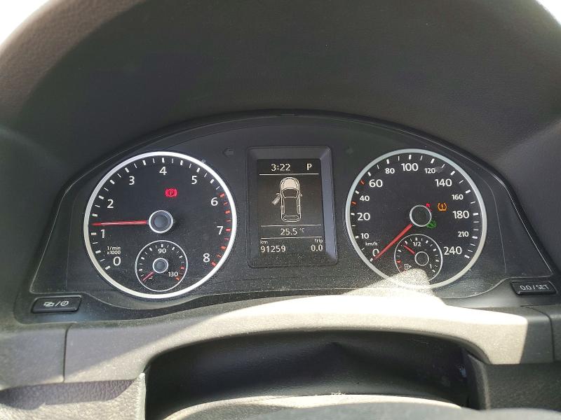2015 Volkswagen Tiguan VIN WVGJV7AX7FW544216 COPART salvage auction — SIDE, AB - OOP - SALVAGE, sold $3,100 on 2026-08-04 (photo 9)