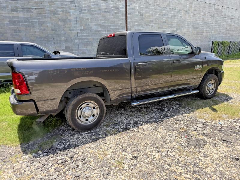 2018 Ram 2500 VIN 3C6UR4CJ4JG215145 COPART salvage auction — MINOR DENT/SCRATCHES, TX - CERTIFICATE OF TITLE (P), sold $3,522 on 2026-08-11 (photo 4)