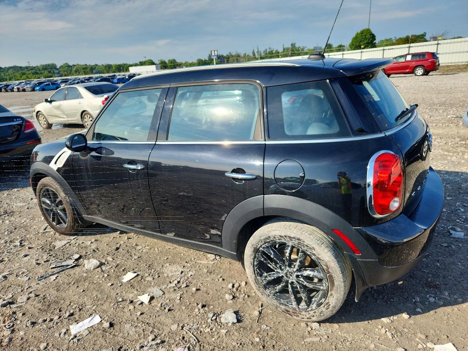 2016 Mini Cooper VIN WMWZB3C5XGWM33551 COPART salvage auction — MINOR DENT/SCRATCHES, Mt - Certificate Of Title, sold $400 on 2026-07-29 (photo 2)