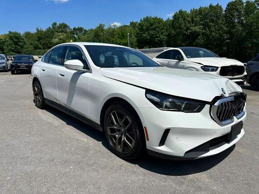 2026 BMW 5er VIN WBA43FJ09TCV72808 COPART salvage auction — FRONT END, Ca - Certificate Of Title, sold $39,750 on 2026-08-24 (photo 4)