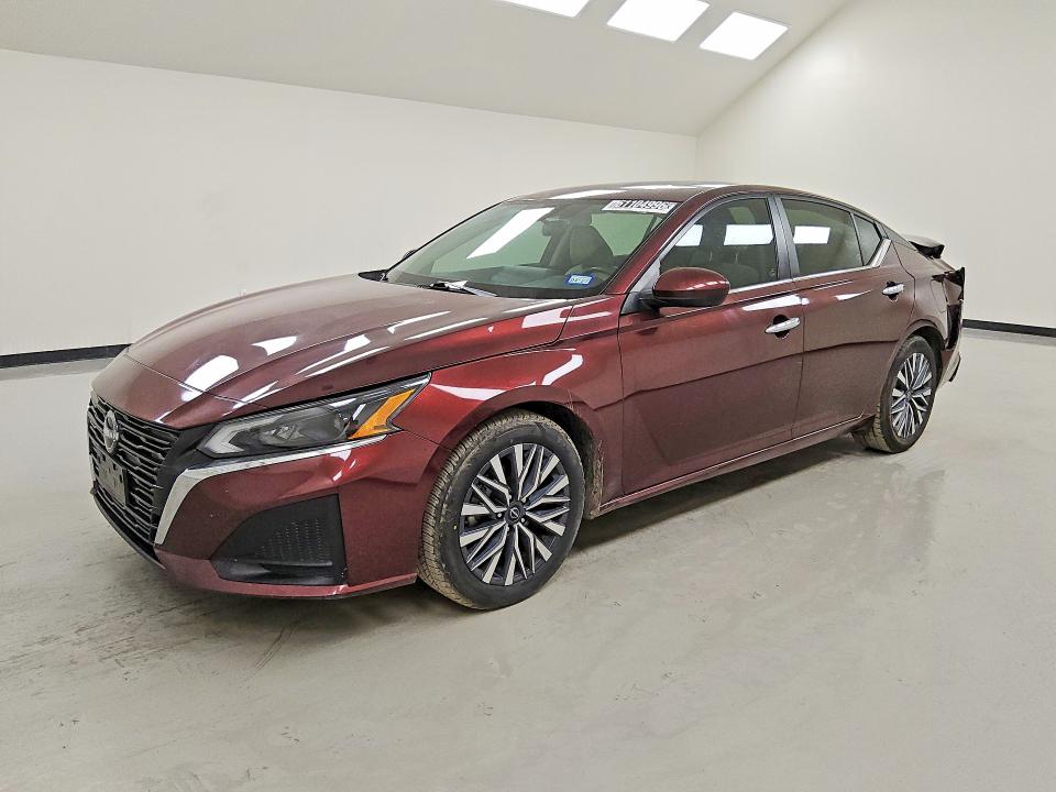 2023 Nissan Altima VIN 1N4BL4DV8PN374825 — COPART salvage auction photo
