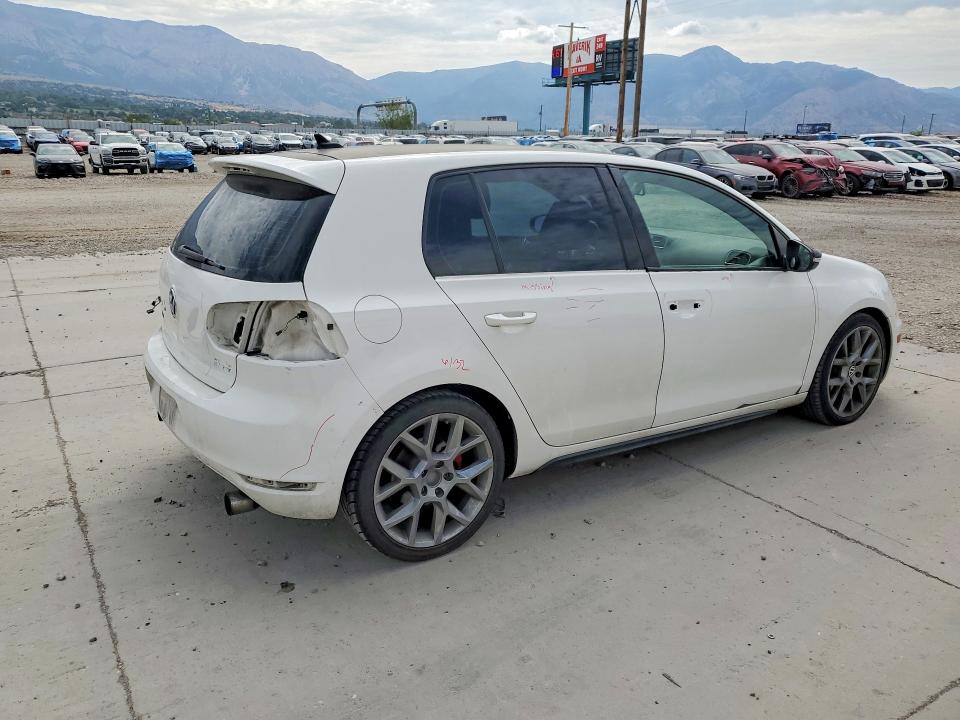 2013 Volkswagen Gti VIN WVWHV7AJ3DW129633 COPART salvage auction — REAR END, Ut - Salvage Certificate, sold $1,450 on 2026-08-17 (photo 3)