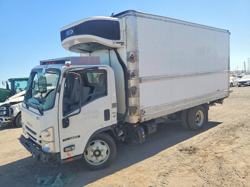 2022 Isuzu Nrr VIN JALE5W16XN7300283 COPART salvage auction — FRONT END, AZ - CERT OF TITLE - SALVAGE, sold $10,200 on 2026-09-02 (photo 1)