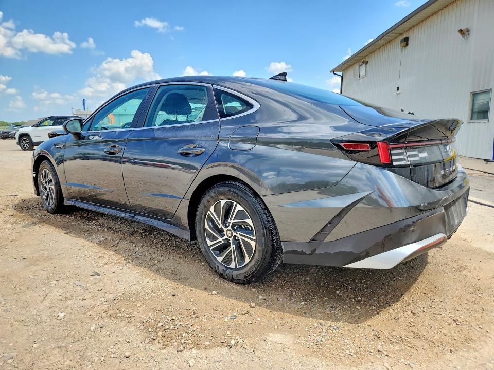 2026 Hyundai Sonata hybrid VIN KMHL24JJ6TA147312 COPART salvage auction — FRONT END, Fl - Certificate Of Destruction (P), sold $70 on 2026-07-22 (photo 2)