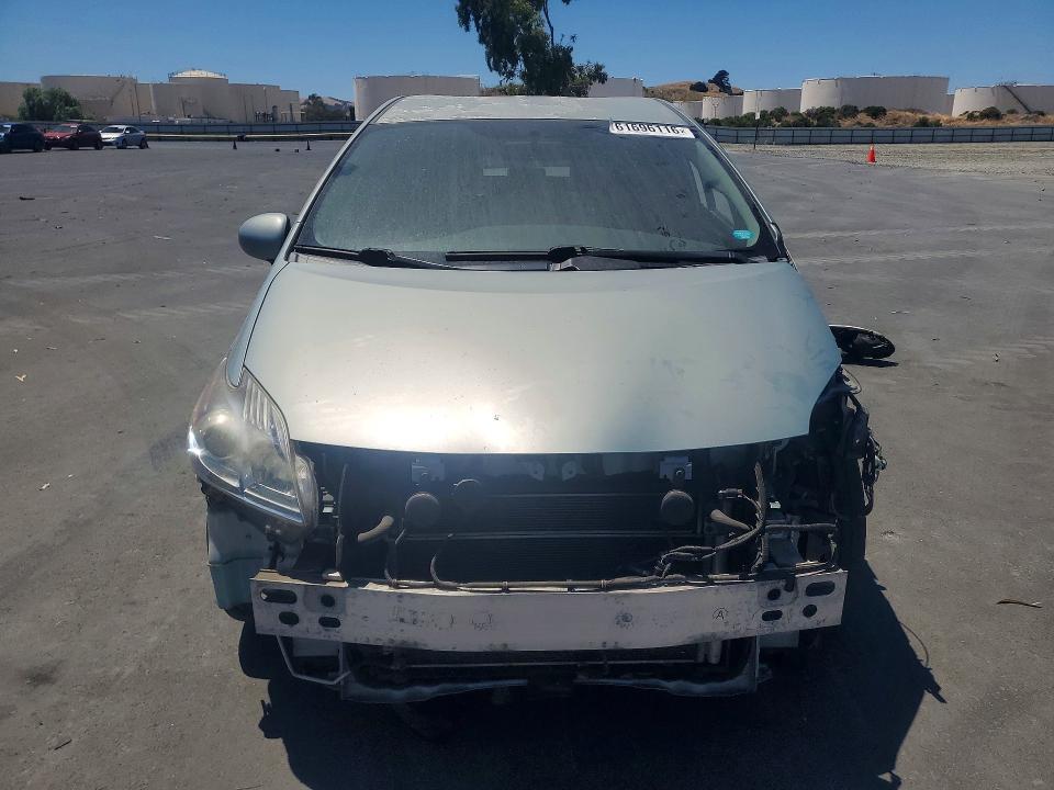 2014 Toyota Prius VIN JTDKN3DP3E3057611 COPART salvage auction — FRONT END, CA - SALVAGE CERTIFICATE, sold $3,900 on 2026-07-27 (photo 5)