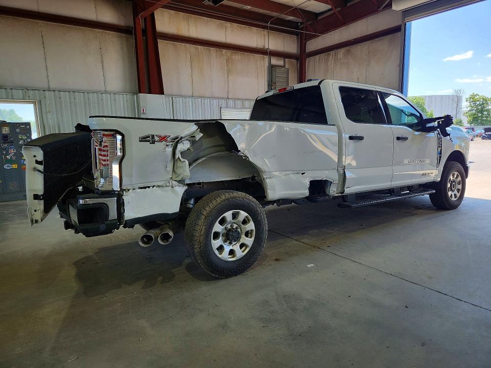 2024 Ford F-350 super duty VIN 1FT8W3BT3REC86856 COPART salvage auction — FRONT END, Ny - Certificate Of Title, sold $15,200 on 2026-07-22 (photo 3)