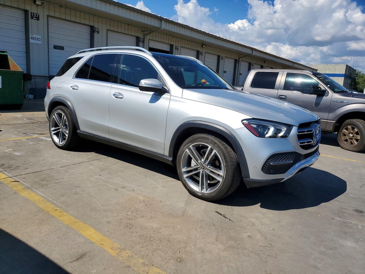 2020 Mercedes-Benz GLE-Class VIN 4JGFB4KE5LA081933 COPART salvage auction — Minor Dent/Scratches, NC - CERTIFICATE OF TITLE (P), sold $23,200 on 2026-08-20 (photo 4)