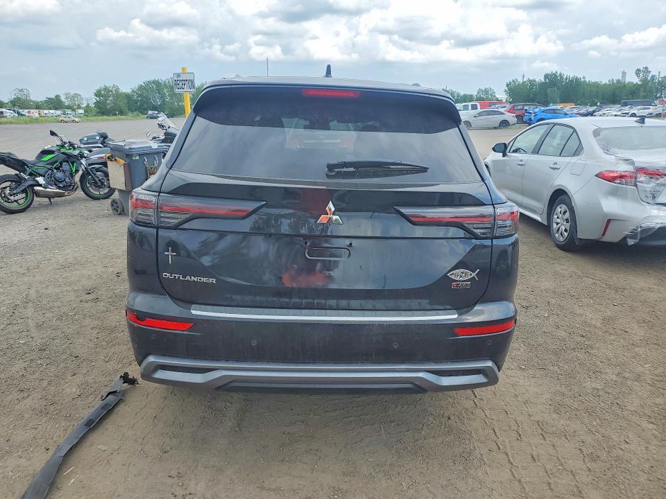 2026 Mitsubishi Outlander VIN JA4J4VAB8TZ607957 COPART salvage auction — FRONT END, Qc - Irrecuperable, sold $5,200 on 2026-09-08 (photo 6)