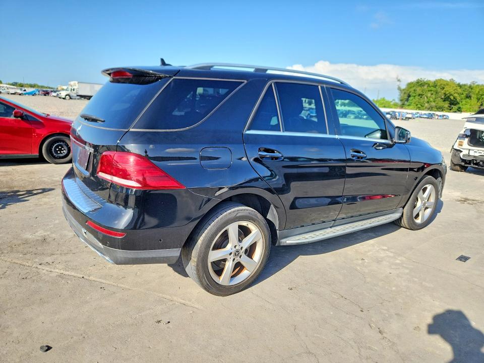 2017 Mercedes-benz Gle VIN 4JGDA5JB7HA947520 COPART salvage auction — MINOR DENT/SCRATCHES, Fl - Certificate Of Title (P), sold $9,200 on 2026-07-28 (photo 3)